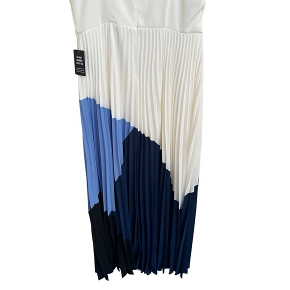 NWT! Express Maxi Dress w/ Pleated Color Block Skirt in Women’s Medium - Picture 6 of 6